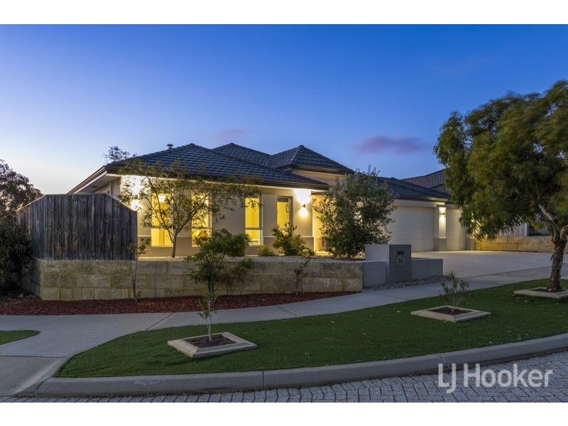 15 Flax Road, Yanchep WA 6035