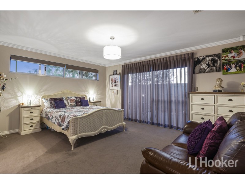 15 Flax Road, Yanchep WA 6035