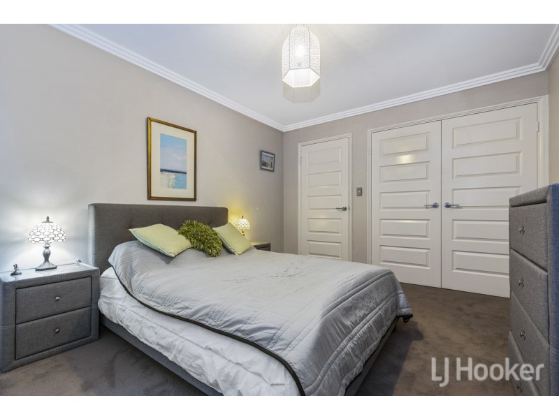 15 Flax Road, Yanchep WA 6035