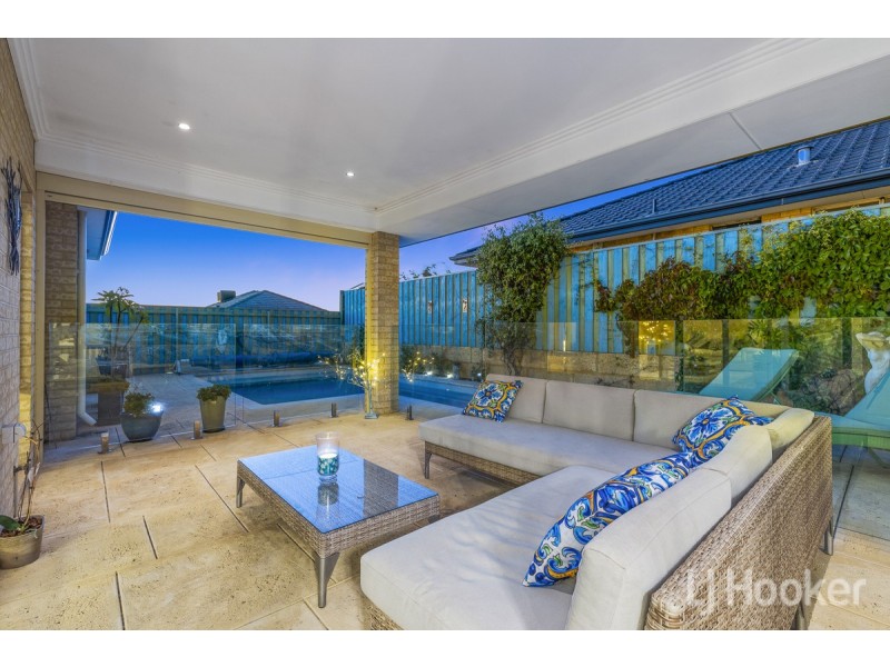 15 Flax Road, Yanchep WA 6035