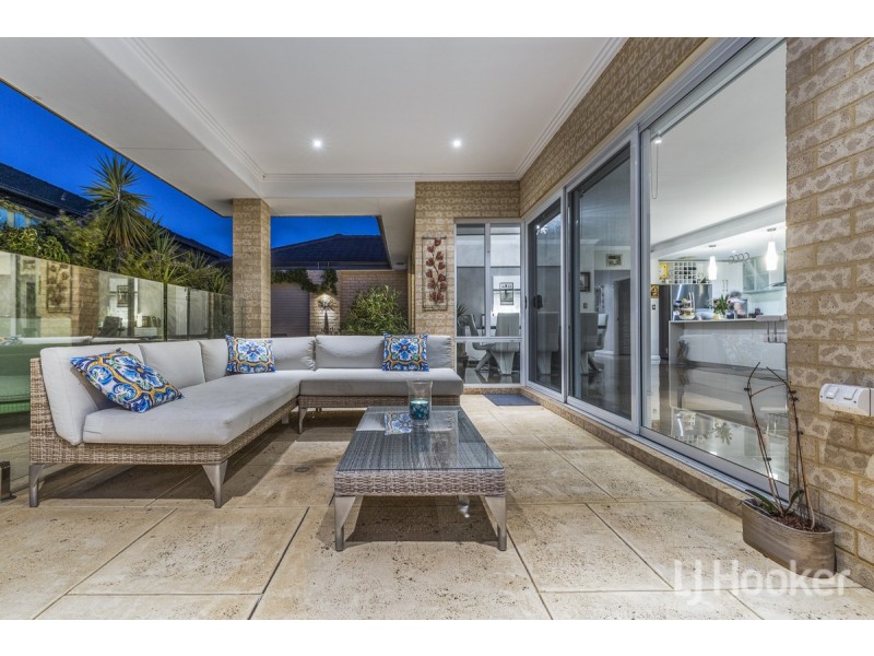 15 Flax Road, Yanchep WA 6035