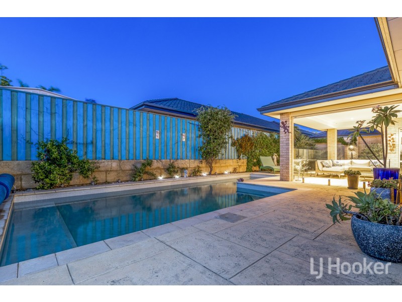 15 Flax Road, Yanchep WA 6035