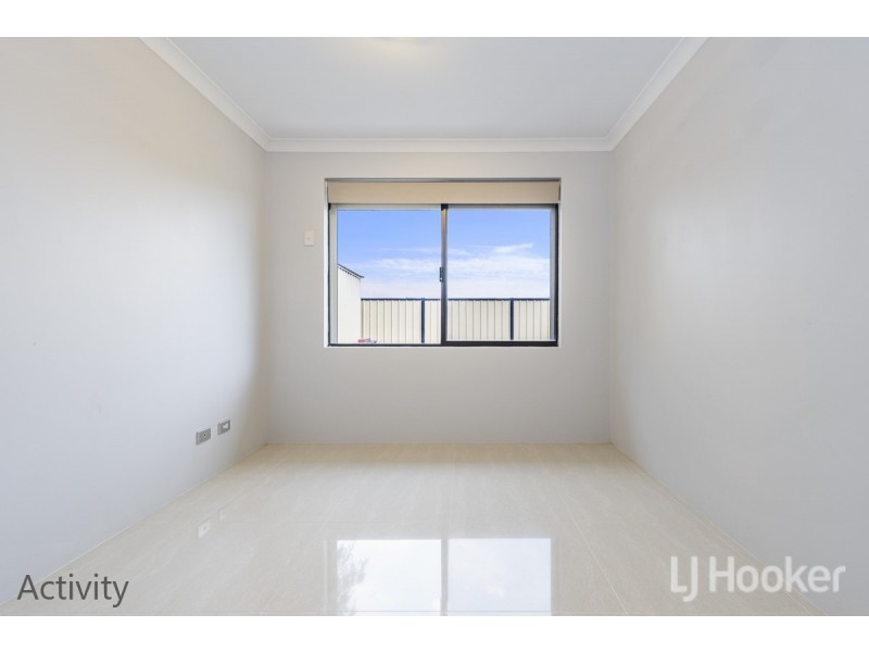 56 Harden Park Trail, Carramar WA 6031