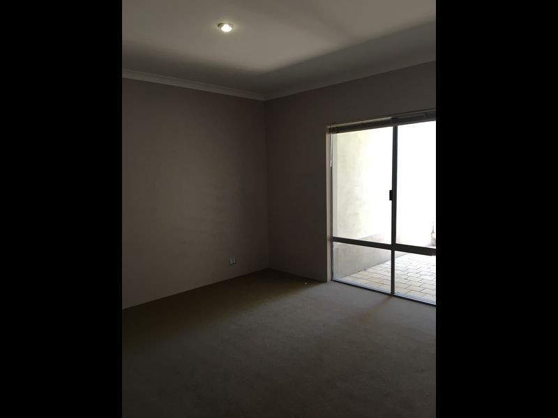 117 Lindsay Beach Boulevard, Yanchep WA 6035