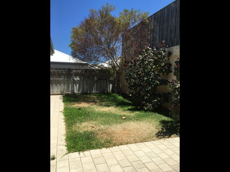 117 Lindsay Beach Boulevard, Yanchep WA 6035
