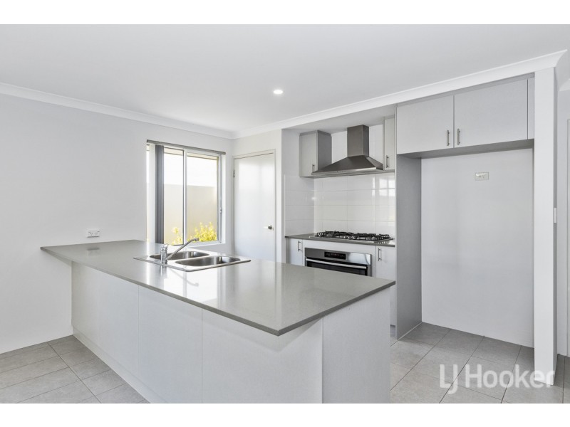 18 Potton Rise, Alkimos WA 6038