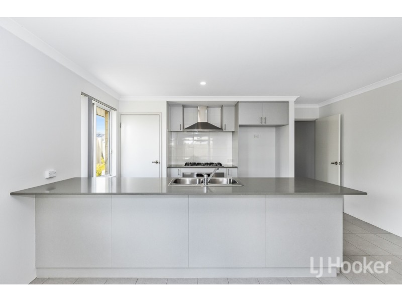 18 Potton Rise, Alkimos WA 6038