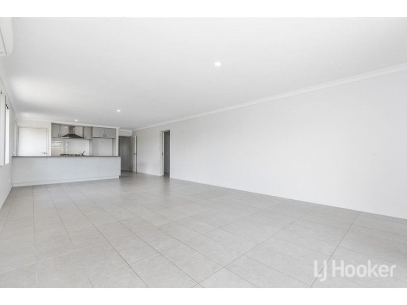 18 Potton Rise, Alkimos WA 6038