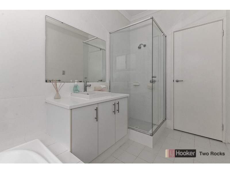 9 McClements Drive, Yanchep WA 6035