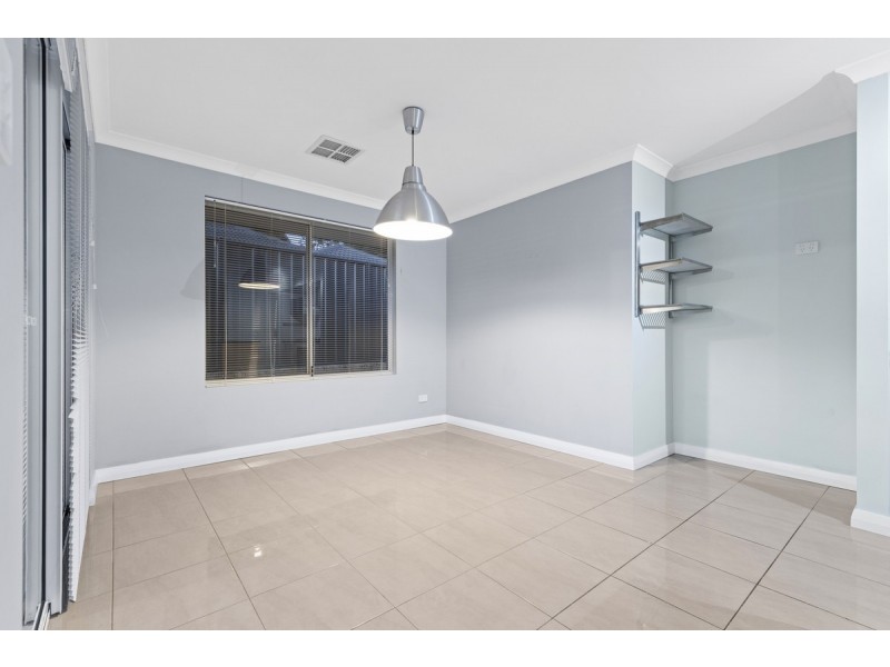 7 Bunker Crescent, Yanchep WA 6035