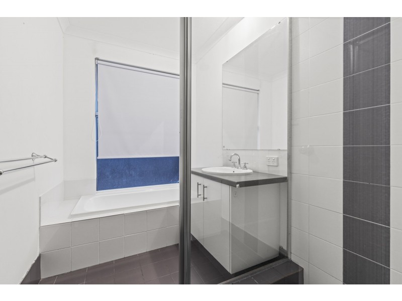 7 Bunker Crescent, Yanchep WA 6035