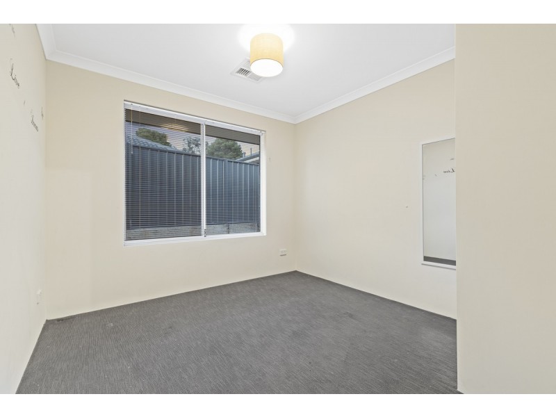 7 Bunker Crescent, Yanchep WA 6035