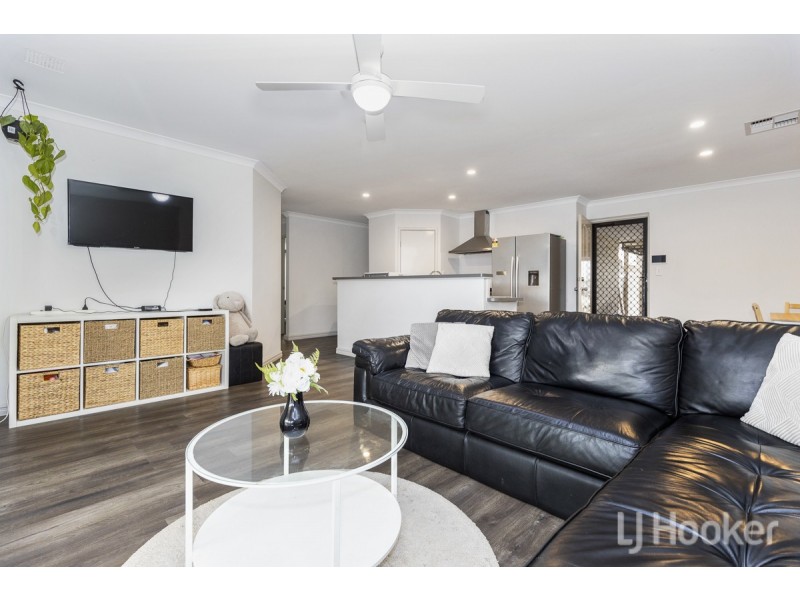 21 Badcoe Alley, Clarkson WA 6030