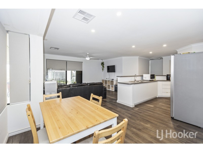 21 Badcoe Alley, Clarkson WA 6030