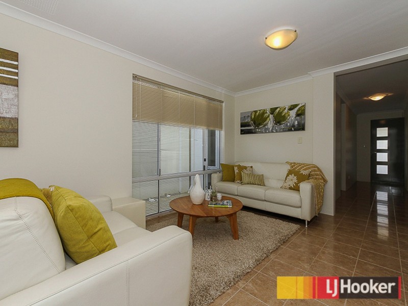 32 Gaudi Way, Clarkson WA 6030