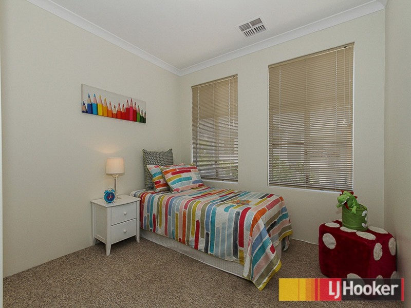 32 Gaudi Way, Clarkson WA 6030