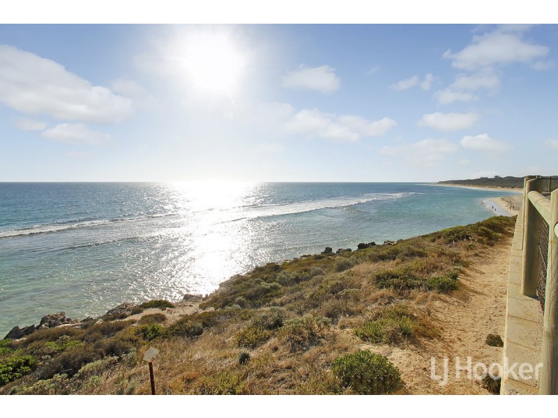 35 Starboard Road, Yanchep WA 6035