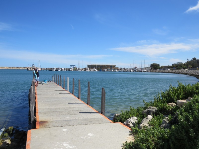 42 Tenggara Avenue, Two Rocks WA 6037