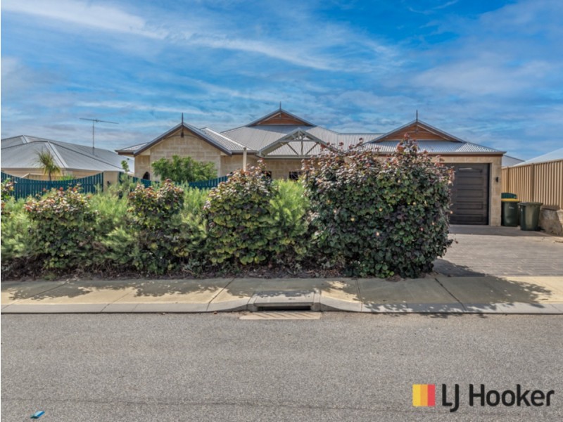 10 Llewellyn Way, Two Rocks WA 6037