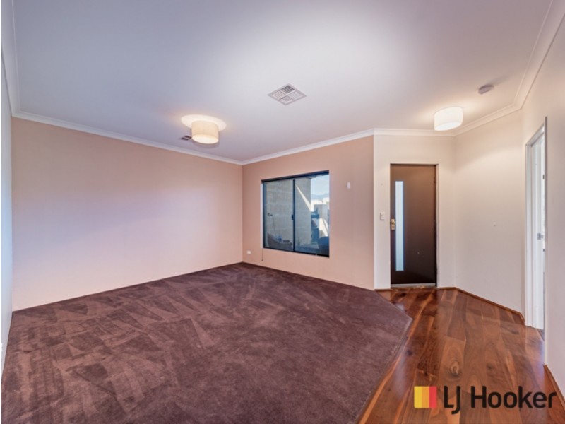 10 Llewellyn Way, Two Rocks WA 6037