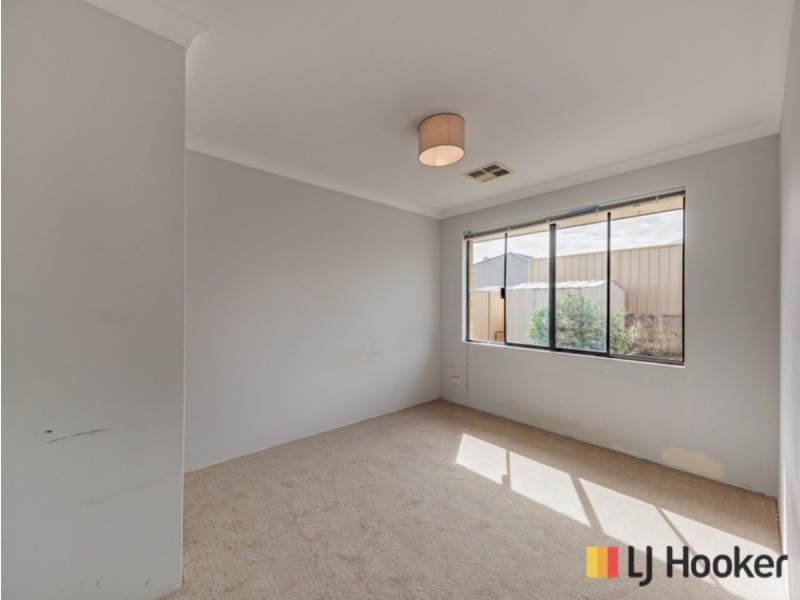 10 Llewellyn Way, Two Rocks WA 6037