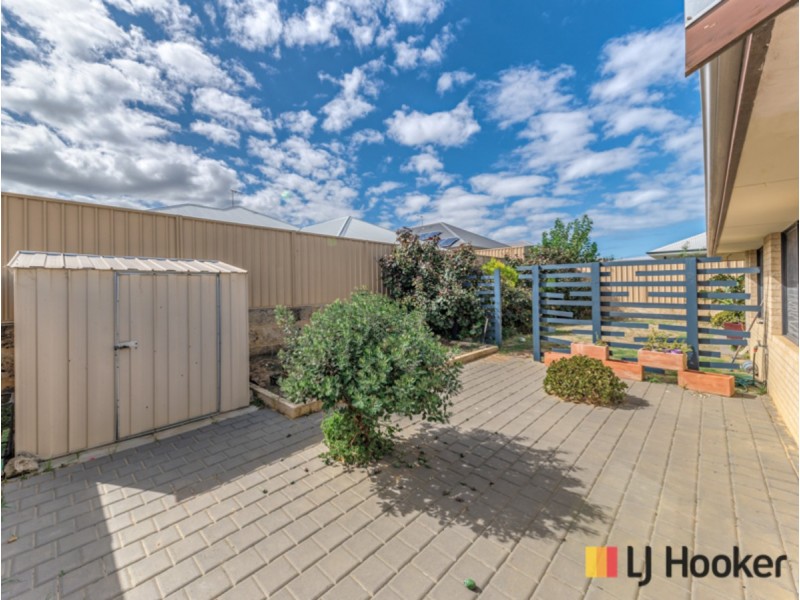 10 Llewellyn Way, Two Rocks WA 6037