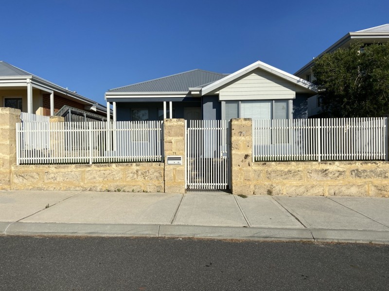 71 Seaside Avenue, Yanchep WA 6035