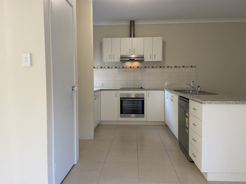 71 Seaside Avenue, Yanchep WA 6035