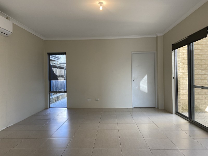 71 Seaside Avenue, Yanchep WA 6035