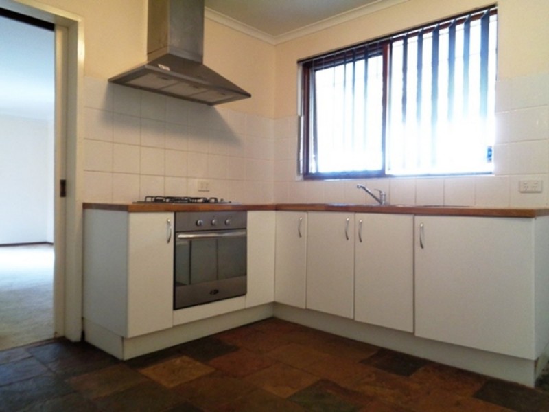 2 Cingalee Place, Craigie WA 6025