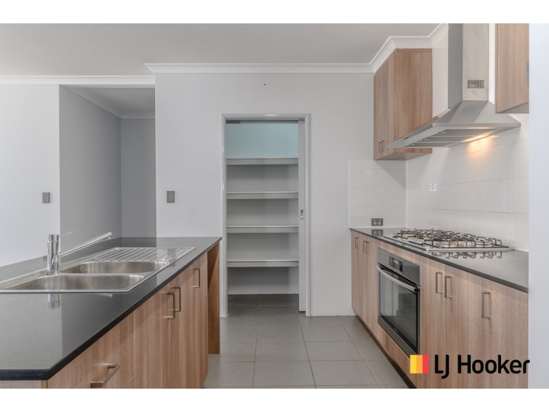 11 Trevally Avenue, Two Rocks WA 6037