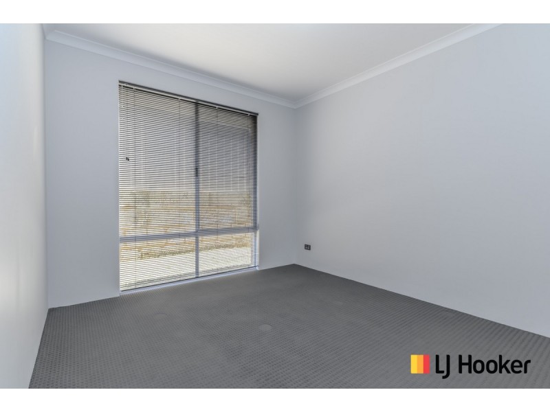 11 Trevally Avenue, Two Rocks WA 6037