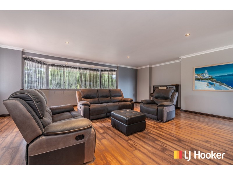 166 Nicklaus Avenue, Woodridge WA 6041