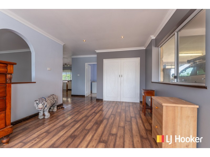 166 Nicklaus Avenue, Woodridge WA 6041