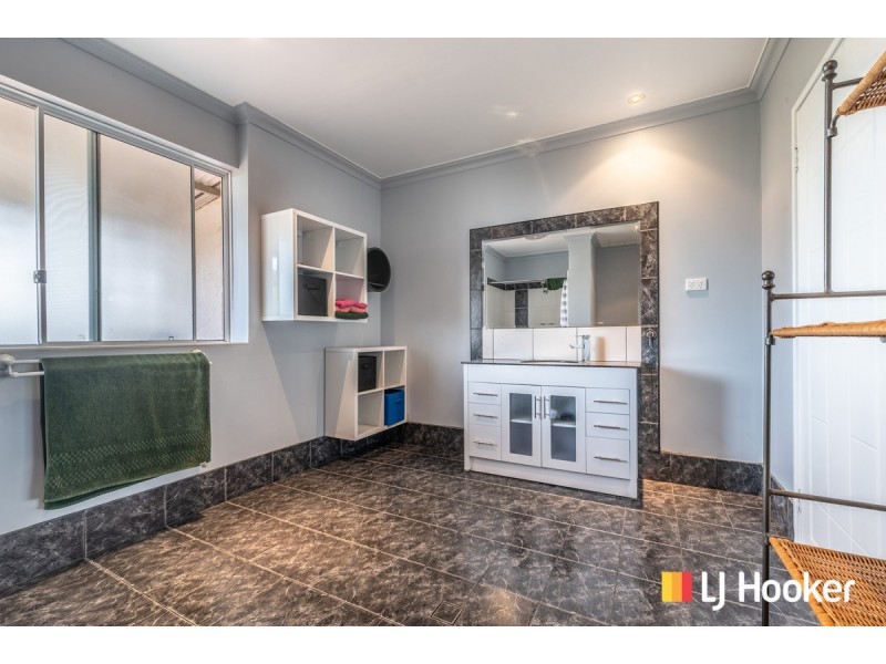 166 Nicklaus Avenue, Woodridge WA 6041