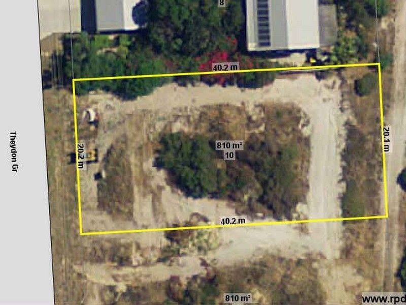 10 Theydon Grove, Two Rocks WA 6037