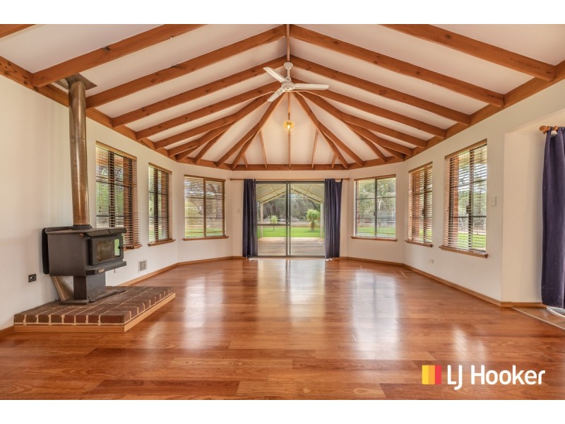 39 Countryside Drive, Two Rocks WA 6037