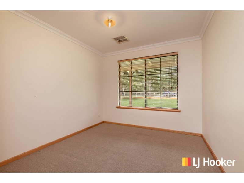 39 Countryside Drive, Two Rocks WA 6037