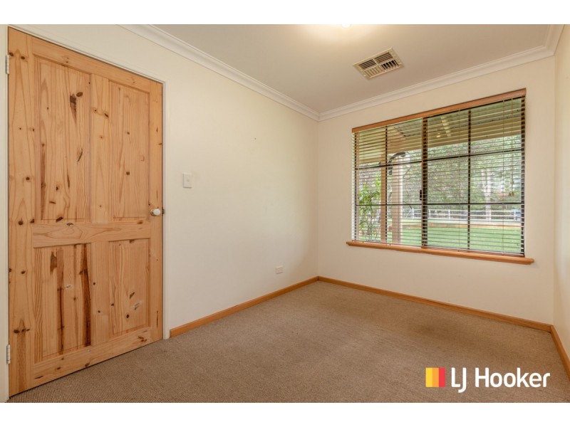 39 Countryside Drive, Two Rocks WA 6037