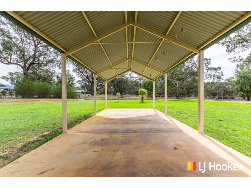 39 Countryside Drive, Two Rocks WA 6037