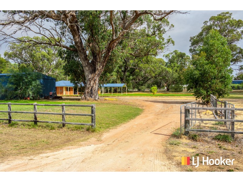 39 Countryside Drive, Two Rocks WA 6037