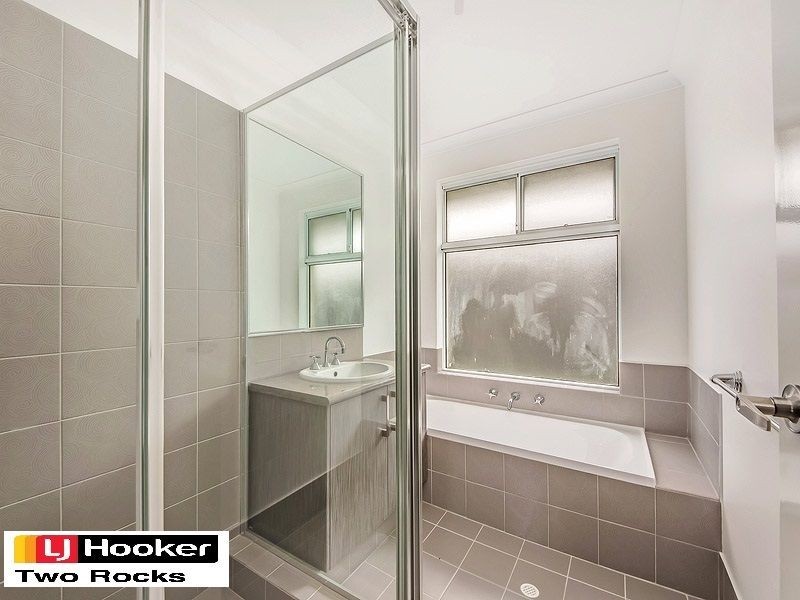 23 Avon Road, Yanchep WA 6035