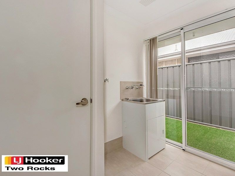 23 Avon Road, Yanchep WA 6035