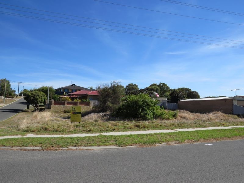 59 Blaxland Avenue, Two Rocks WA 6037