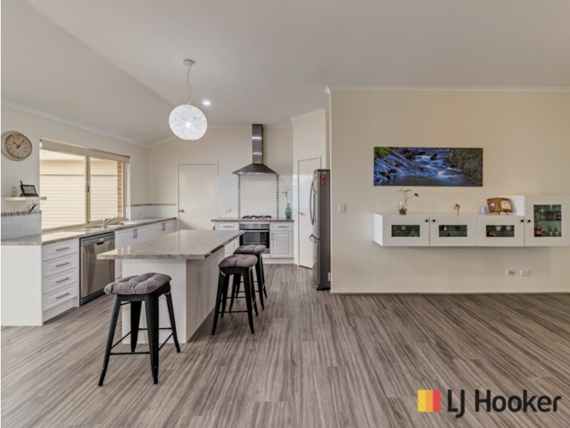 2 Frigate Crescent, Yanchep WA 6035