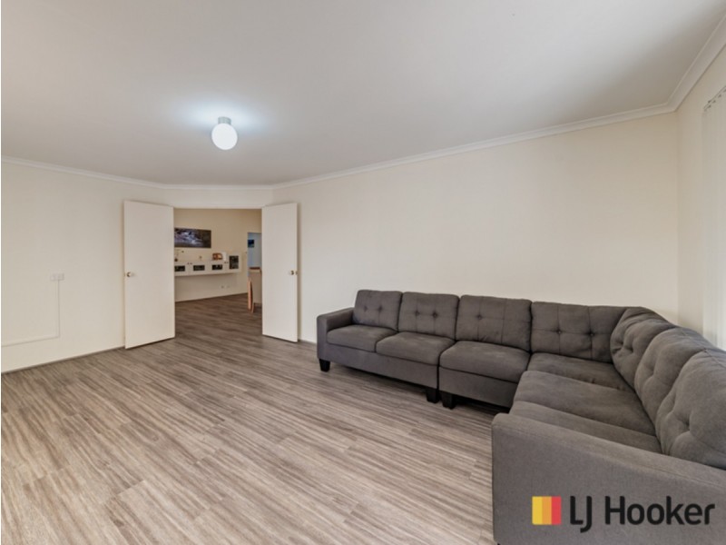 2 Frigate Crescent, Yanchep WA 6035