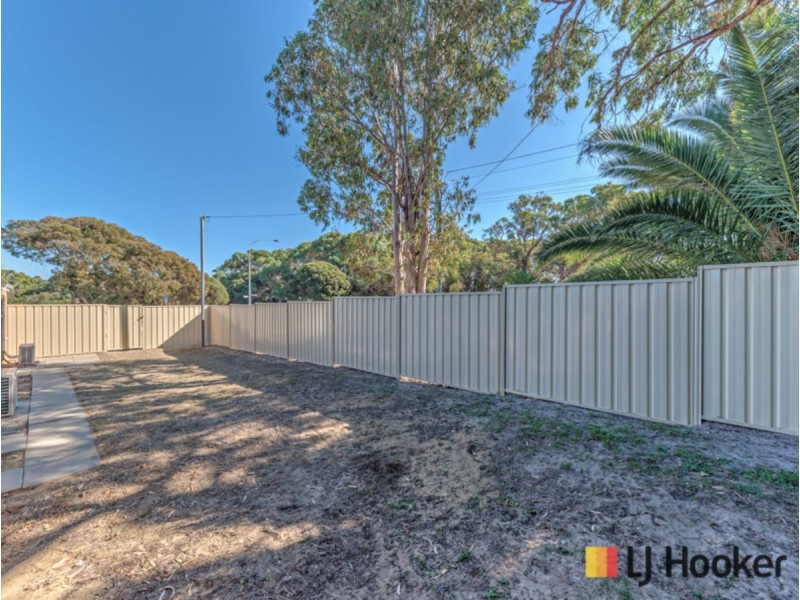 2 Frigate Crescent, Yanchep WA 6035