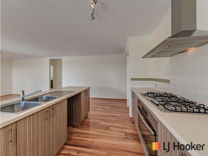 54 Farnham Pass, Alkimos WA 6038