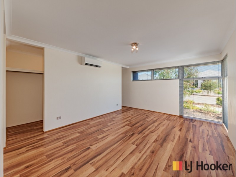 54 Farnham Pass, Alkimos WA 6038