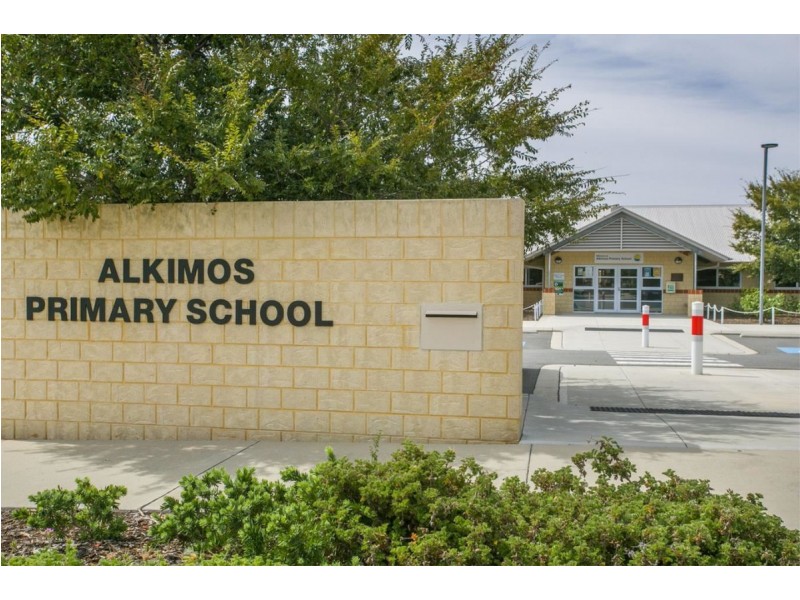 54 Farnham Pass, Alkimos WA 6038